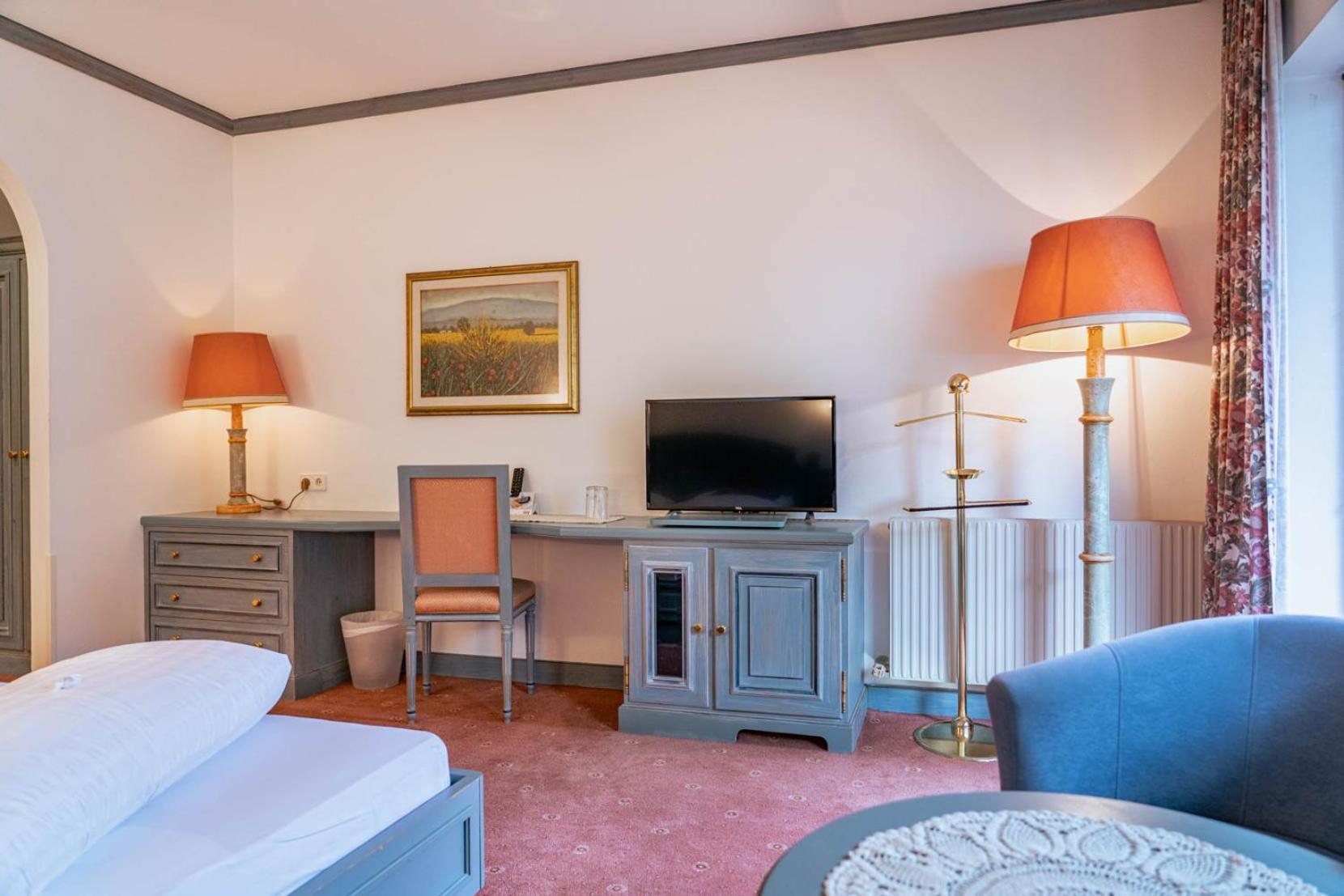 Hotel Donnerhof Fulpmes Room photo