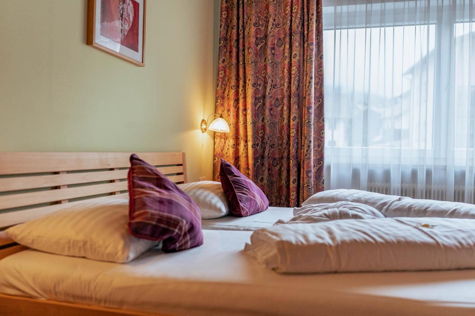 Hotel Donnerhof Fulpmes Room photo