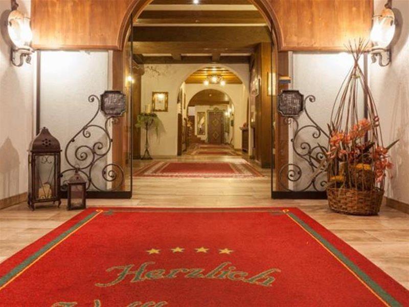 Hotel Donnerhof Fulpmes Exterior photo
