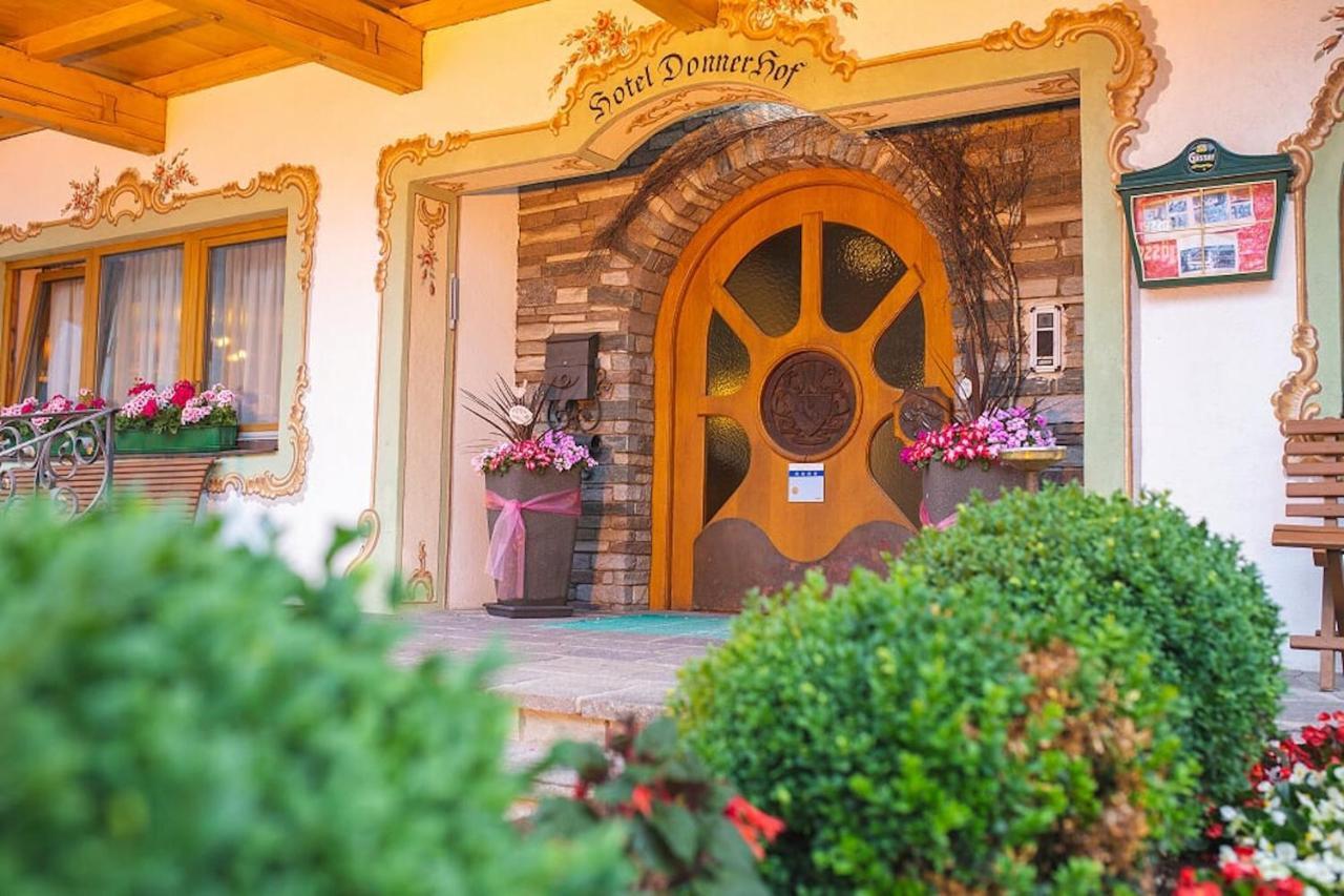 Hotel Donnerhof Fulpmes Exterior photo